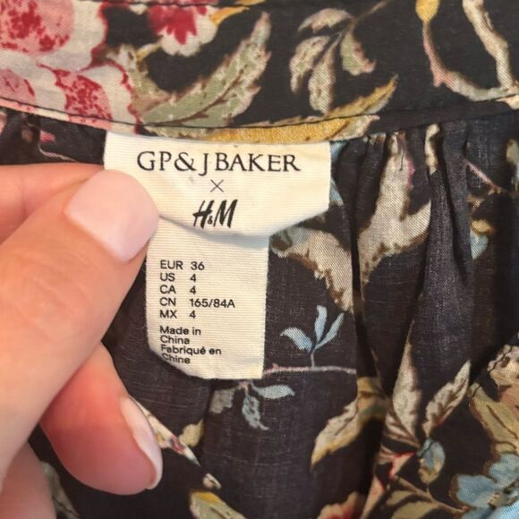 H&M Black and Pink Boxy Blouse with Notched Collar - Picture 4 of 5